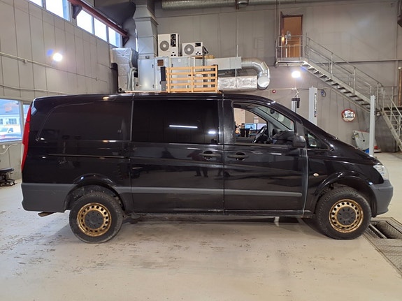 Mercedes-Benz Vito 6 of 12