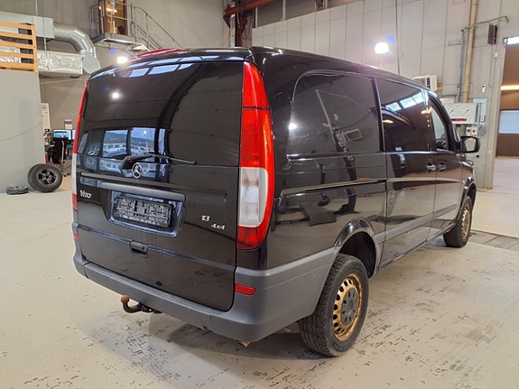 Mercedes-Benz Vito 5 of 12