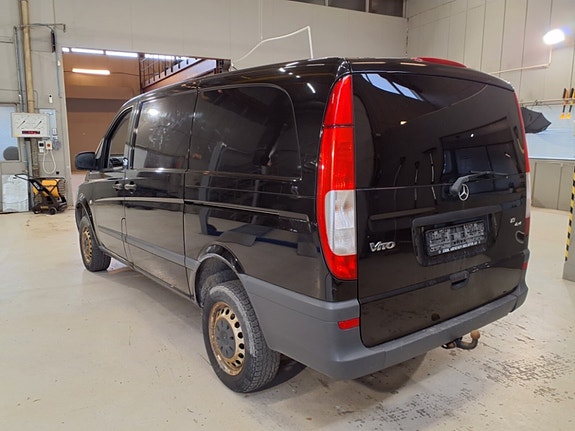Mercedes-Benz Vito 3 of 12