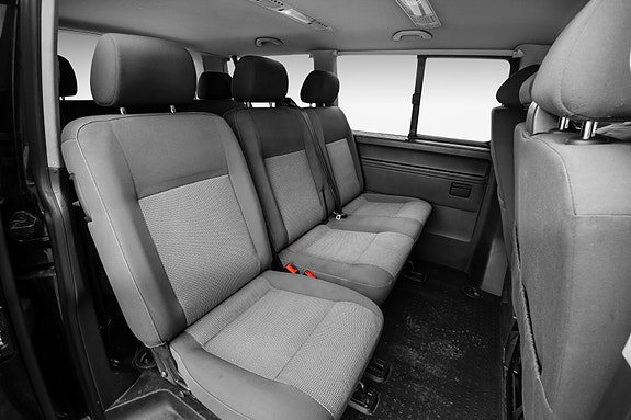 Volkswagen Caravelle 15 of 30