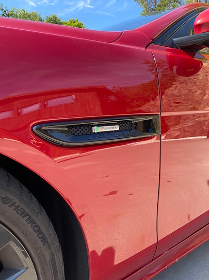 Jaguar XE 3 of 24