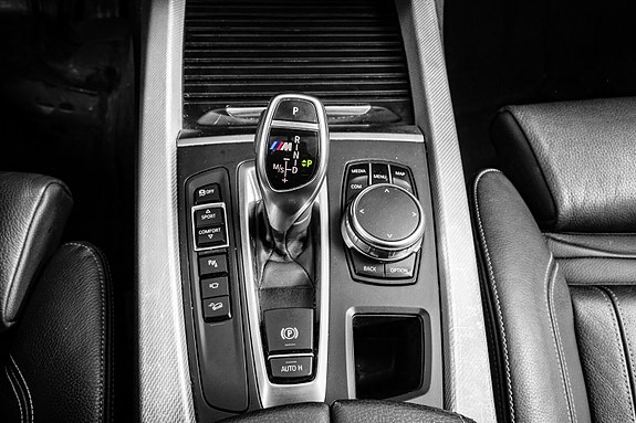 BMW X5 24 of 30