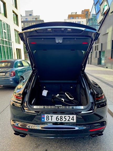 Porsche Panamera 11 of 25