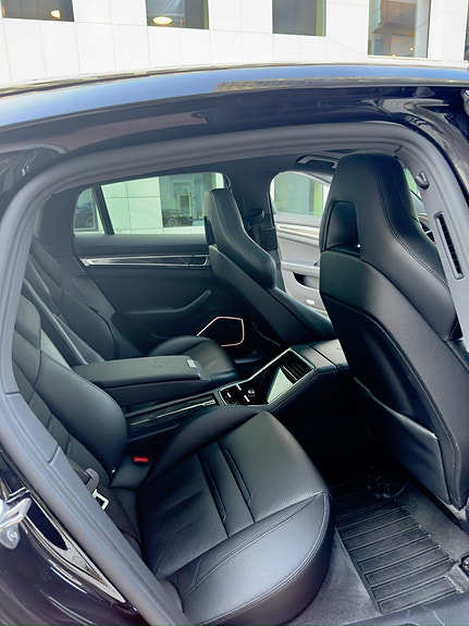 Porsche Panamera 16 of 25