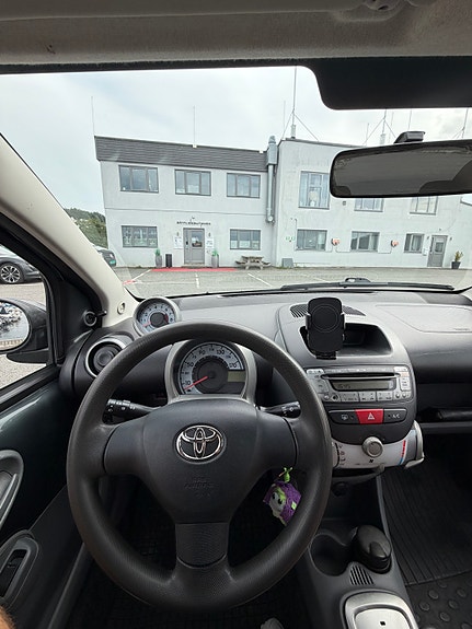 Toyota Aygo 30 of 30