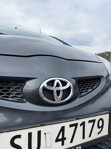 Toyota Aygo 6 of 30