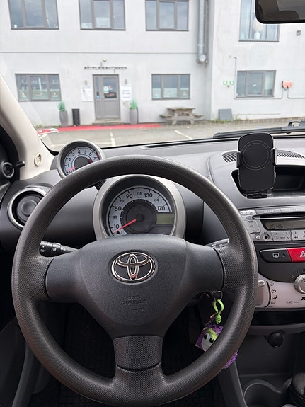 Toyota Aygo 28 of 30