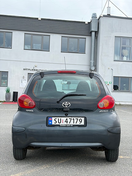 Toyota Aygo 15 of 30