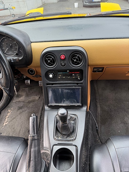 Mazda MX-5 21 of 28