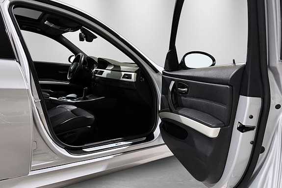 BMW 335d 27 of 30