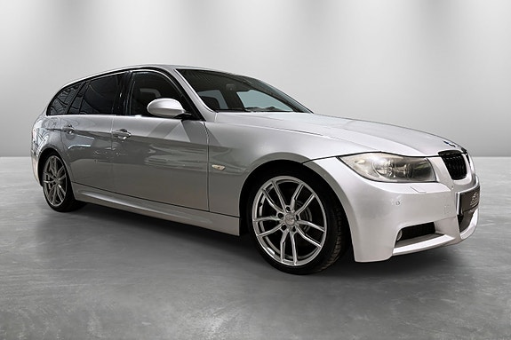 BMW 335d 11 of 30
