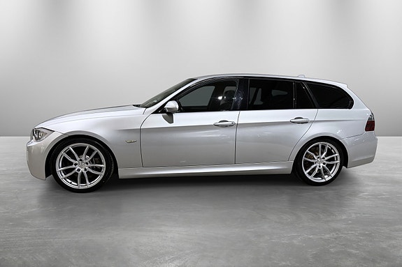 BMW 335d 3 of 30
