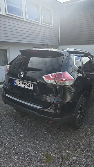 Nissan X-Trail 3 of 20