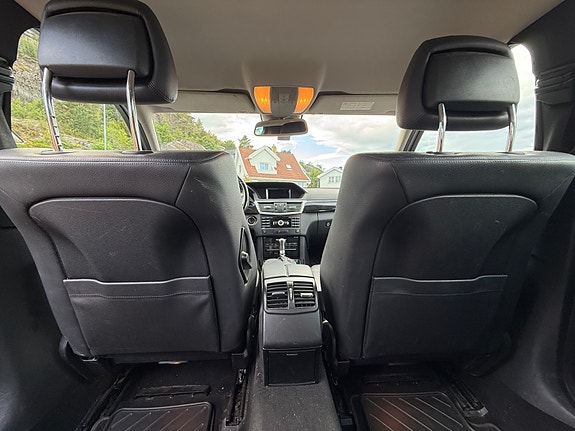 Mercedes-Benz E200 d 20 of 30