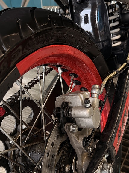 Aprilia SX 125 Super Motard 6 of 22