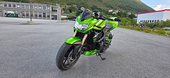 Kawasaki Z 750 R 19 of 25