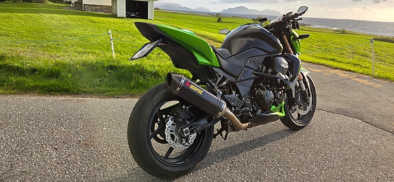 Kawasaki Z 750 R 5 of 25