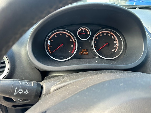 Opel Corsa 10 of 10