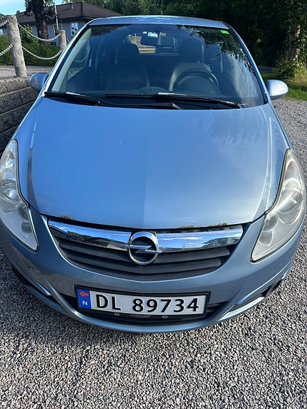 Opel Corsa 2 of 10