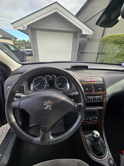 Peugeot 307 13 of 17