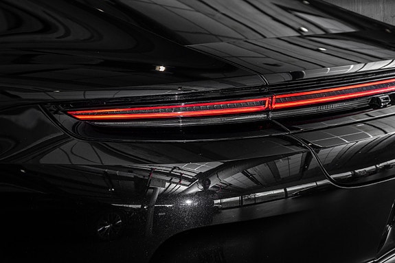 Porsche Panamera 7 of 30