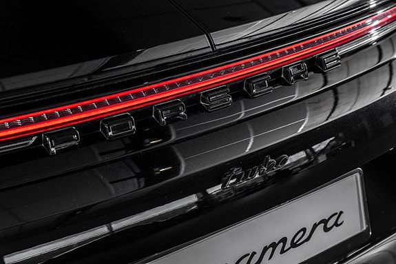 Porsche Panamera 8 of 30