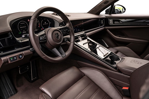 Porsche Panamera 22 of 30