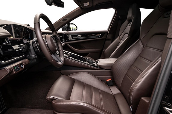 Porsche Panamera 23 of 30