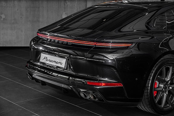 Porsche Panamera 14 of 30