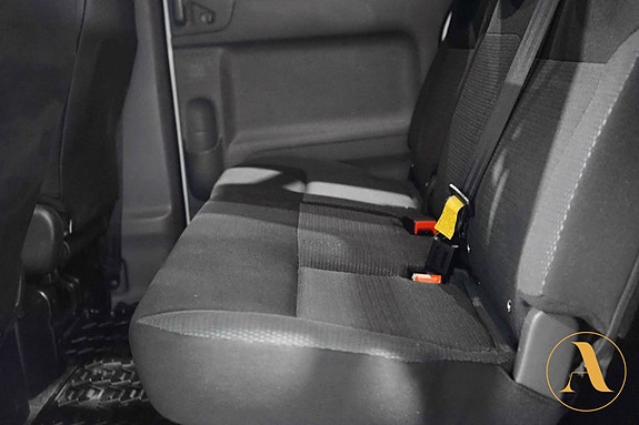 Nissan e-NV200 15 of 30