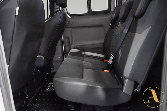 Nissan e-NV200 14 of 30