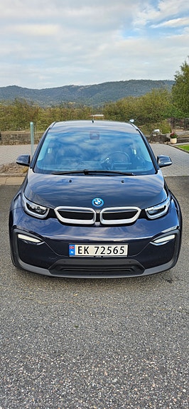 BMW i3 3 of 8