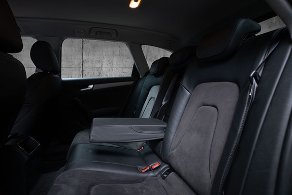 Audi A4 25 of 30