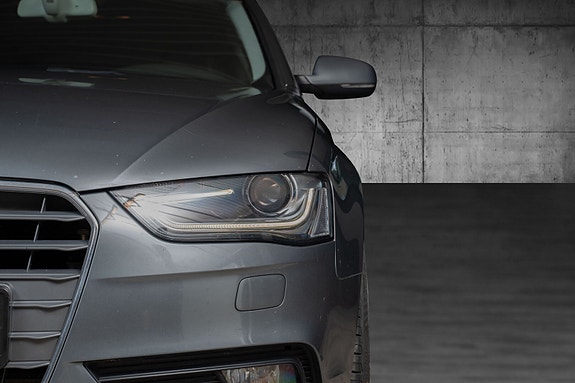 Audi A4 4 of 30