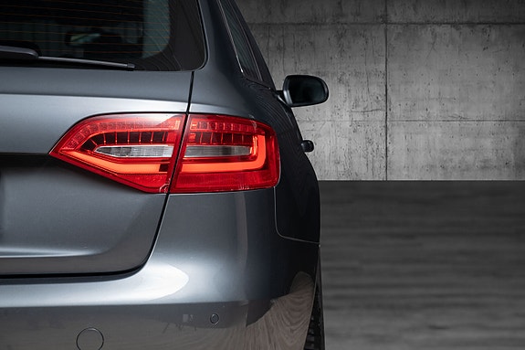 Audi A4 9 of 30