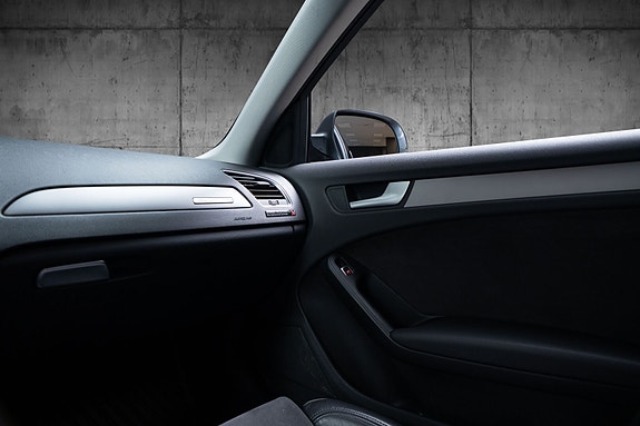 Audi A4 17 of 30
