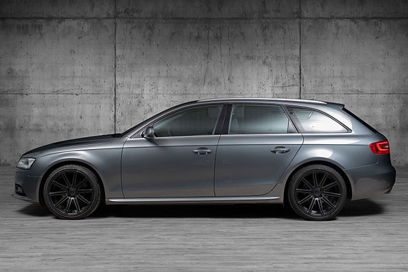 Audi A4 14 of 30