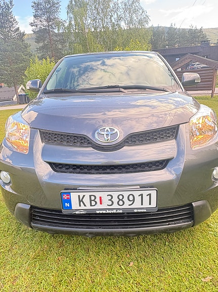 Toyota Urban Cruiser 9 of 17