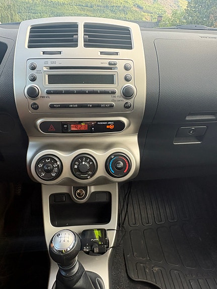 Toyota Urban Cruiser 13 of 17
