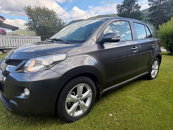 Toyota Urban Cruiser 7 of 17