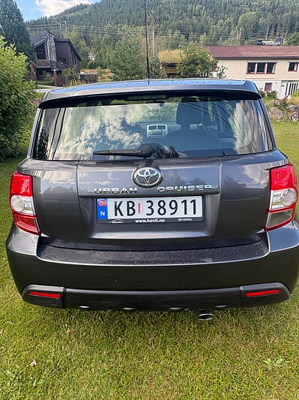 Toyota Urban Cruiser 10 of 17