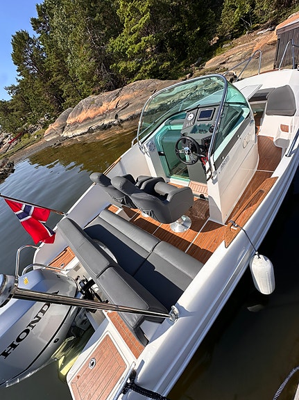 Oceanmaster 630 WA 15 of 17