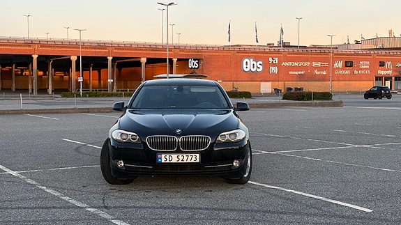 BMW 525d 3 of 22