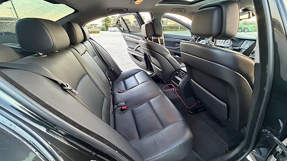 BMW 525d 11 of 22
