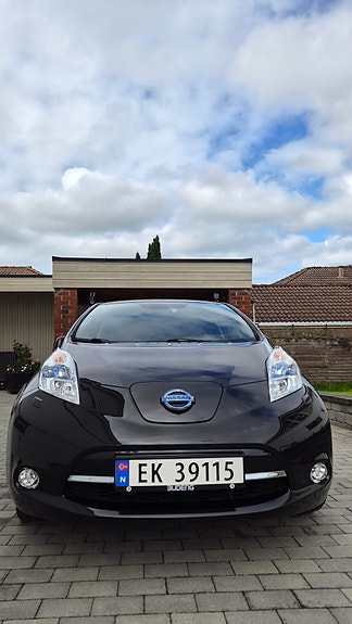 Nissan Leaf 3 of 30