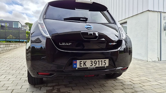Nissan Leaf 4 of 30