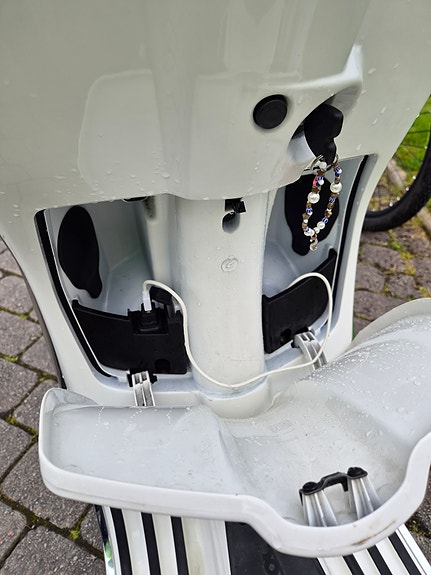 Vespa Primavera 50 6 of 7