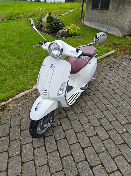 Vespa Primavera 50