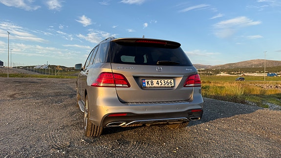 Mercedes-Benz GLE250 d 7 of 30