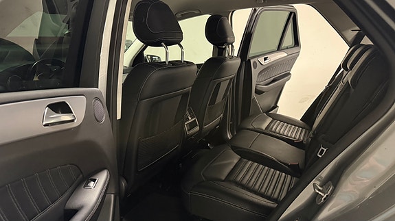 Mercedes-Benz GLE250 d 25 of 30